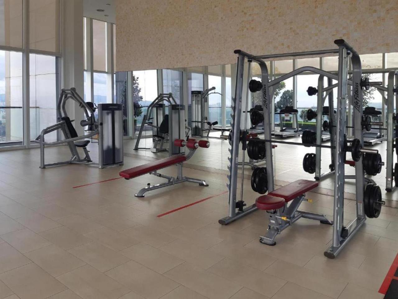 Klcc Beyond Hospitality Suites Platinum Куала Лумпур Екстериор снимка