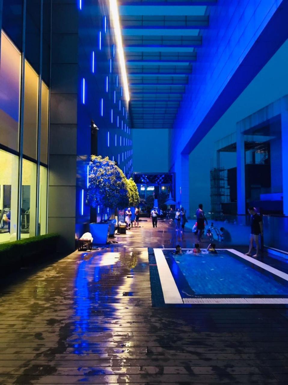 Klcc Beyond Hospitality Suites Platinum Куала Лумпур Екстериор снимка